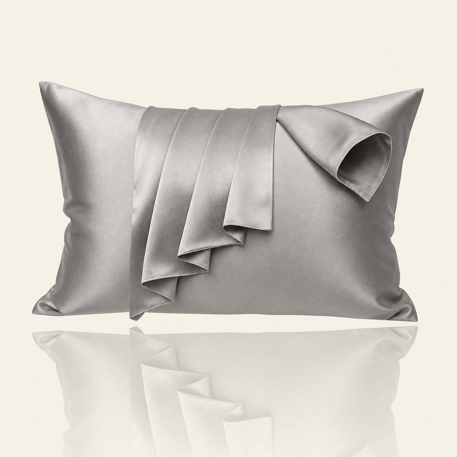 Somnia Sheen mulberry silk pillowcase in Grey